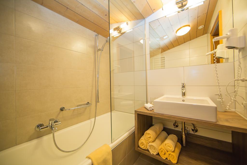 Hotel Cresta Samnaun Room photo